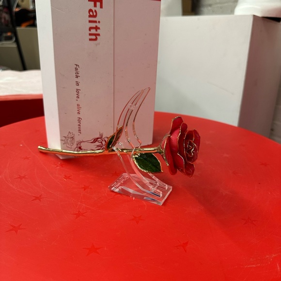 Yamore Gift for Her, 24k Gold Dipped Real Rose, Forever Preserved Red Rose - Picture 5 of 5